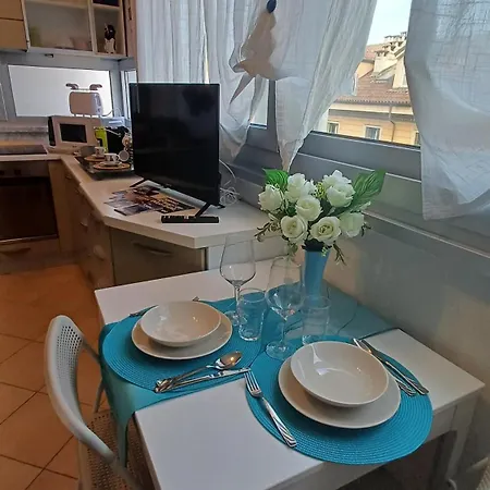Apartment In Vista -monolocale Con Cucina *